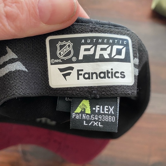 NHL Avalanche Hat - Picture 3 of 5